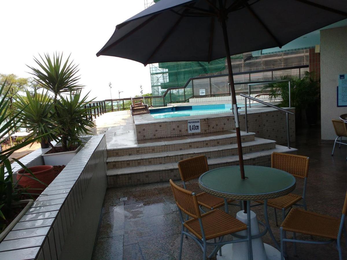 Flat Particular No Blue Tree 4*